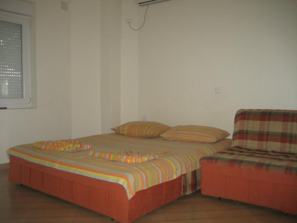 Guest House Vila Mimoza Улцин Екстериор снимка