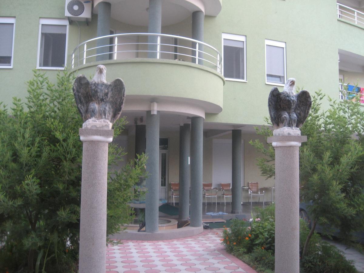 Guest House Vila Mimoza Улцин Екстериор снимка