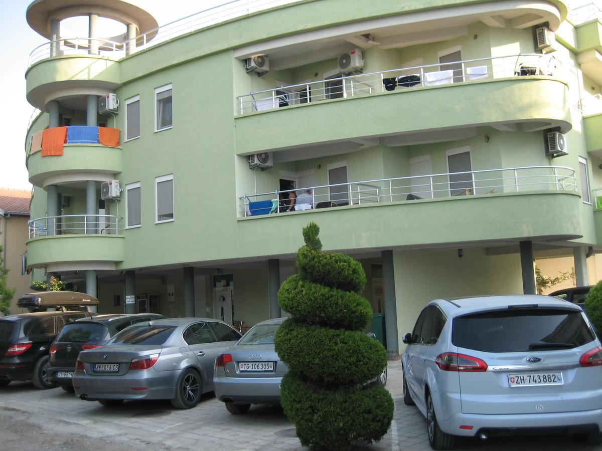 Guest House Vila Mimoza Улцин Екстериор снимка