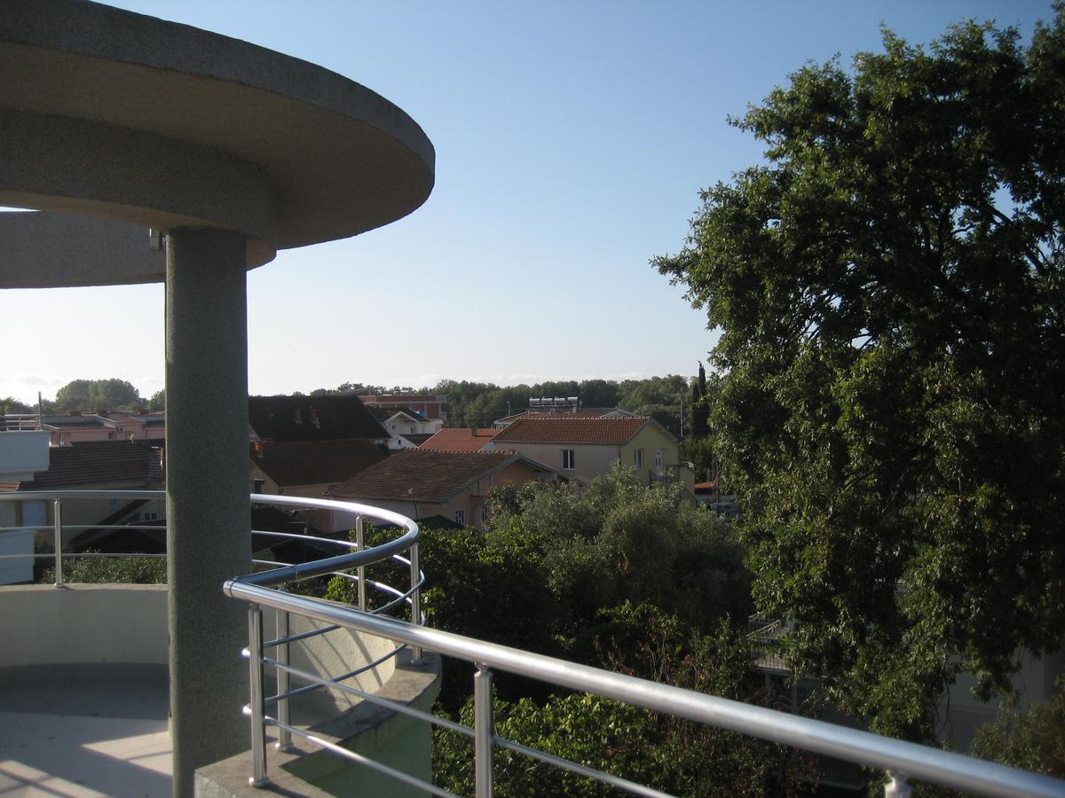 Guest House Vila Mimoza Улцин Екстериор снимка