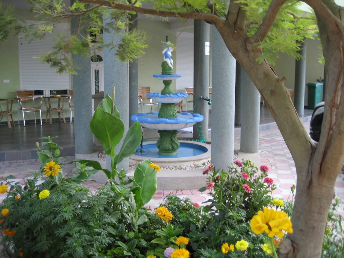 Guest House Vila Mimoza Улцин Екстериор снимка