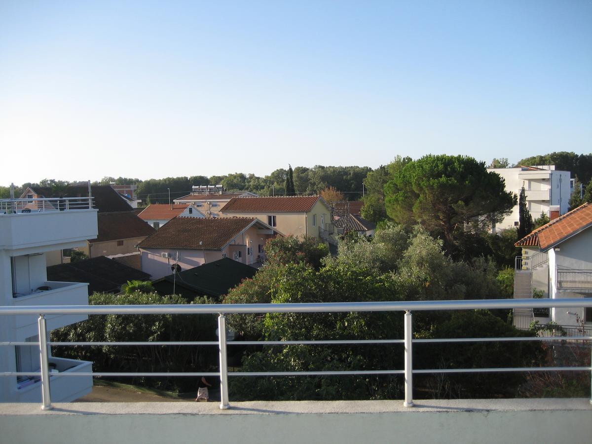 Guest House Vila Mimoza Улцин Екстериор снимка